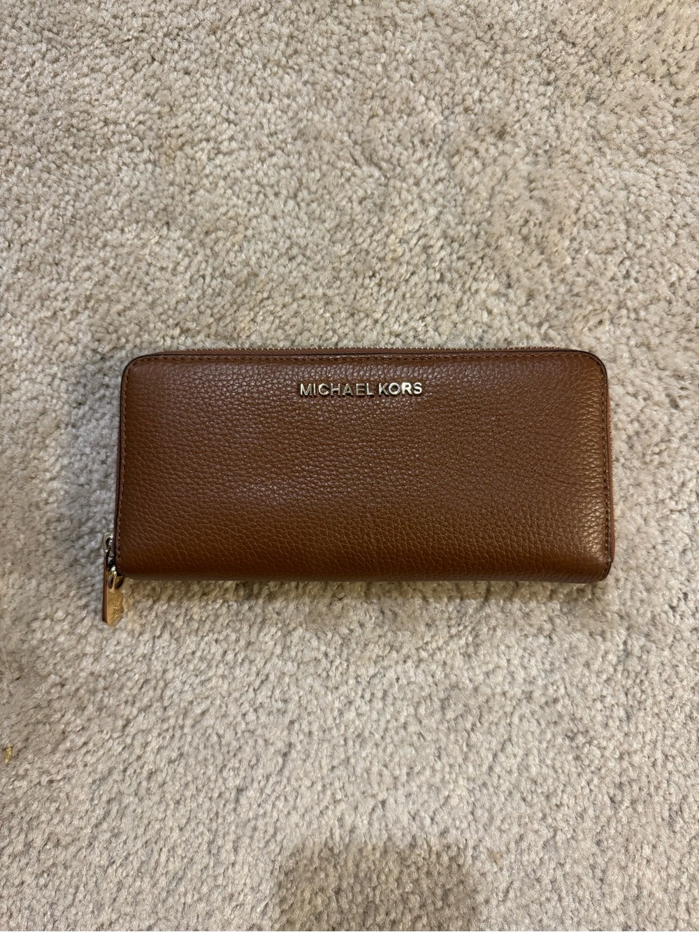 Michael Kors Jet Set Travel Large Continental Brown Pebbled Leather Zip Wallet